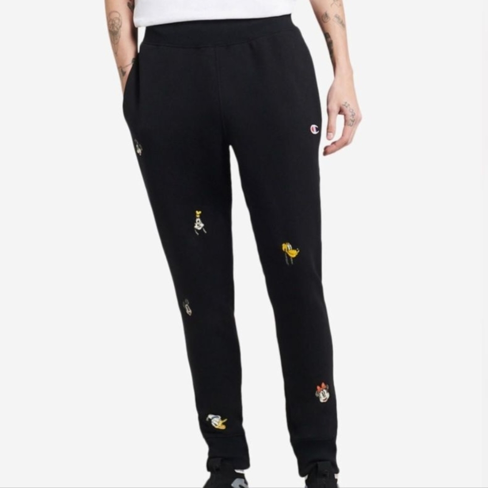 Champion Disney Women Medium Black Reverse Weave Characters Embroidered 122024